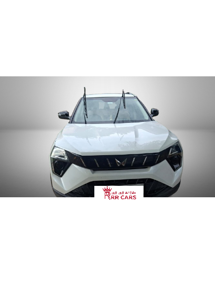 Mahindra XUV3XO - Image 6